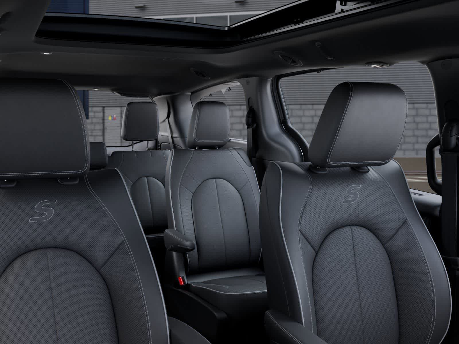 Thumbnail: 2026 Chrysler Pacifica - 26