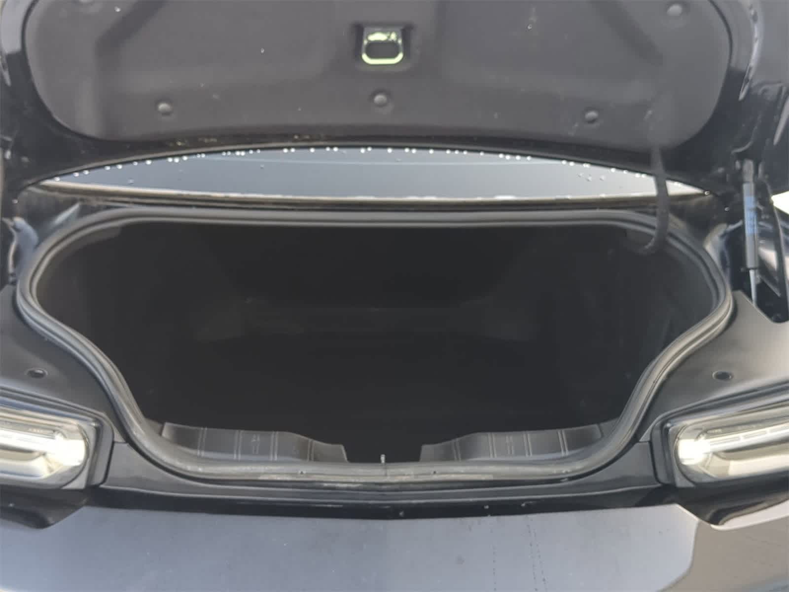 Thumbnail: 2019 Chevrolet Camaro - 31