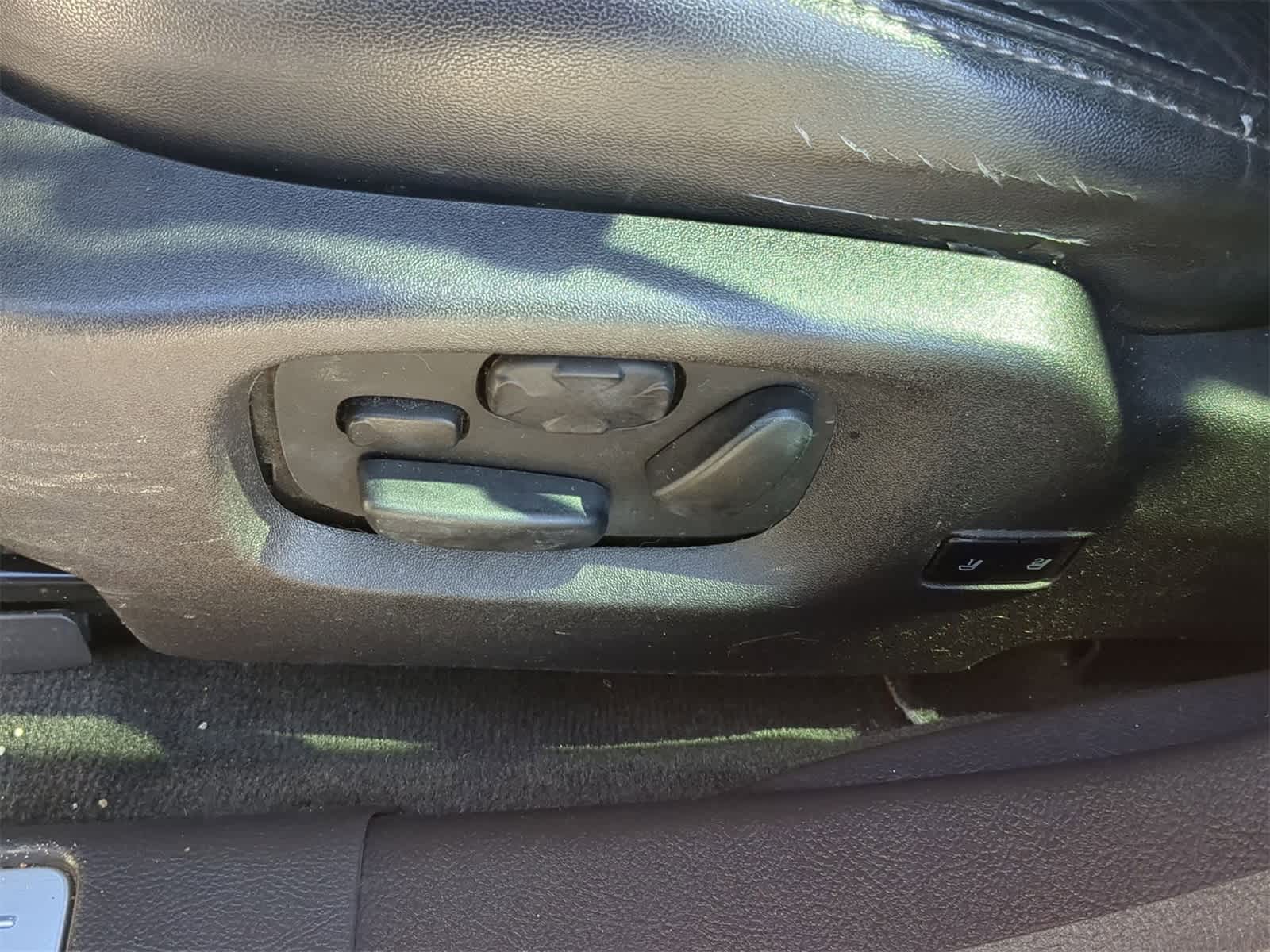 Thumbnail: 2016 Ford Taurus - 24