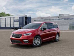 2026 Chrysler Pacifica Select Passenger Van