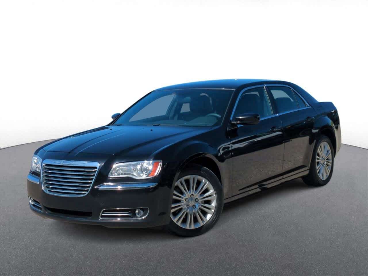 2013 Chrysler 300  -
                  Troy, MI