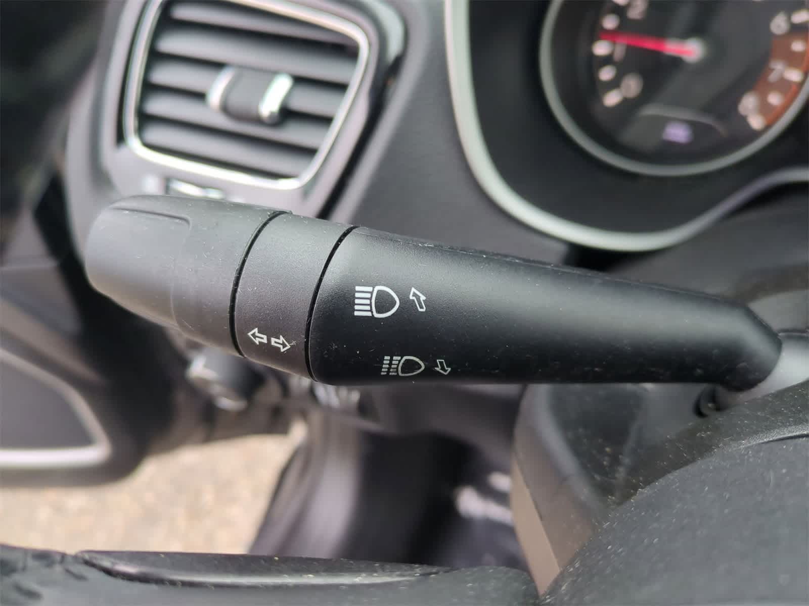 Thumbnail: 2019 Jeep Compass - 26