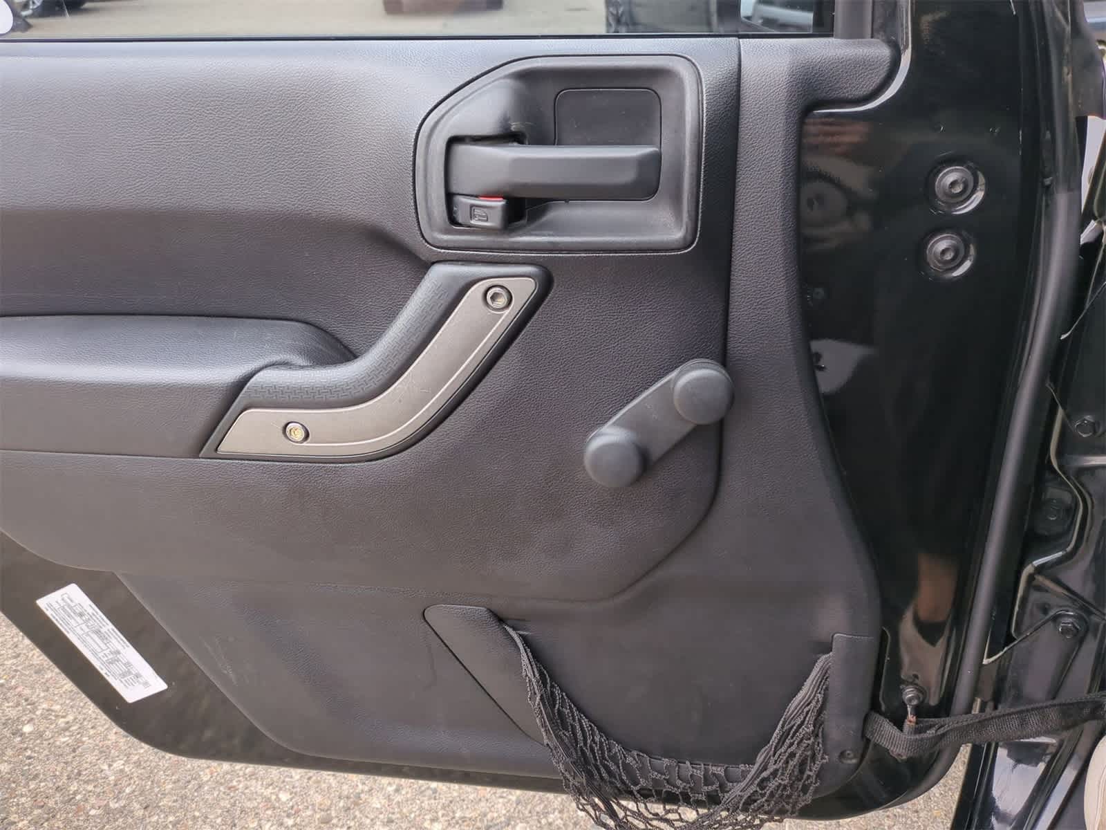 Thumbnail: 2013 Jeep Wrangler - 28