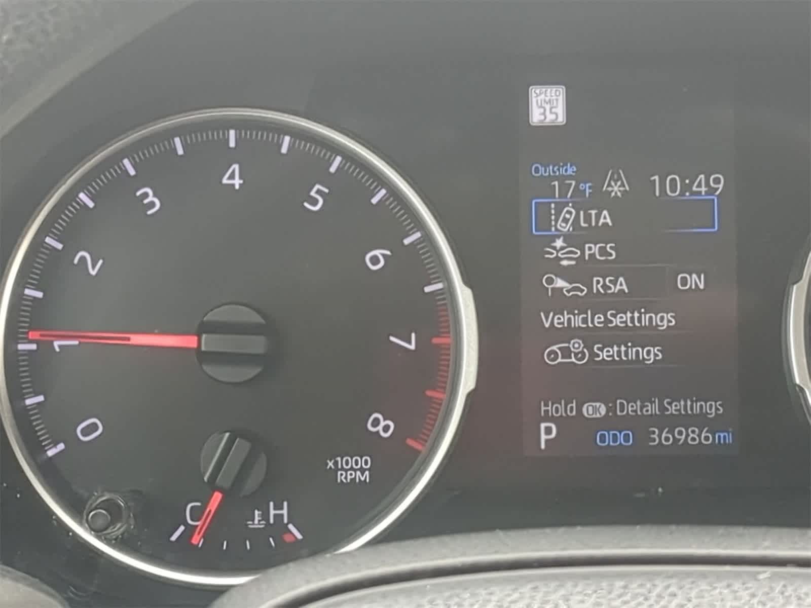 Thumbnail: 2022 Toyota RAV4 - 38