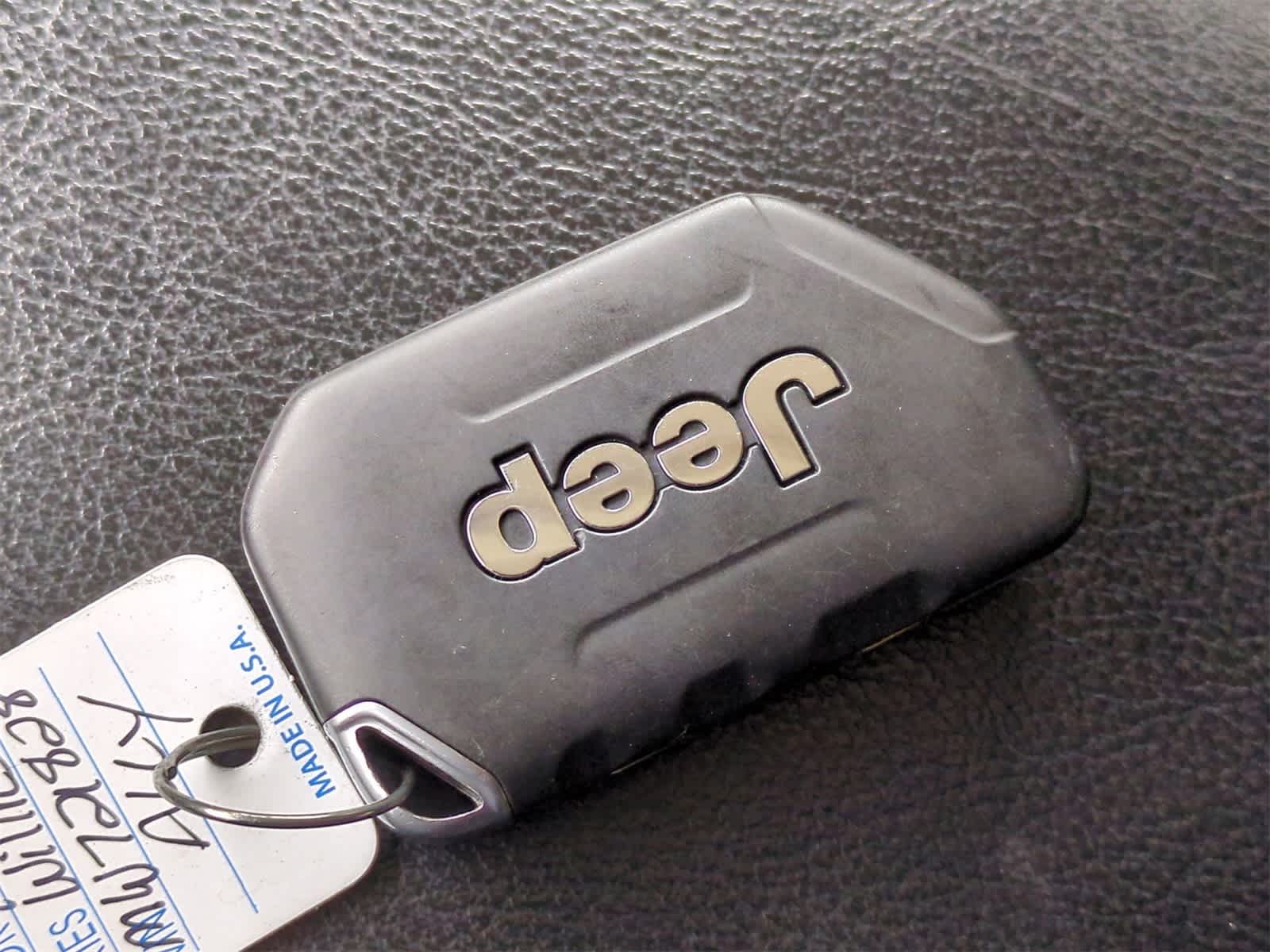 Thumbnail: 2021 Jeep Wrangler - 34