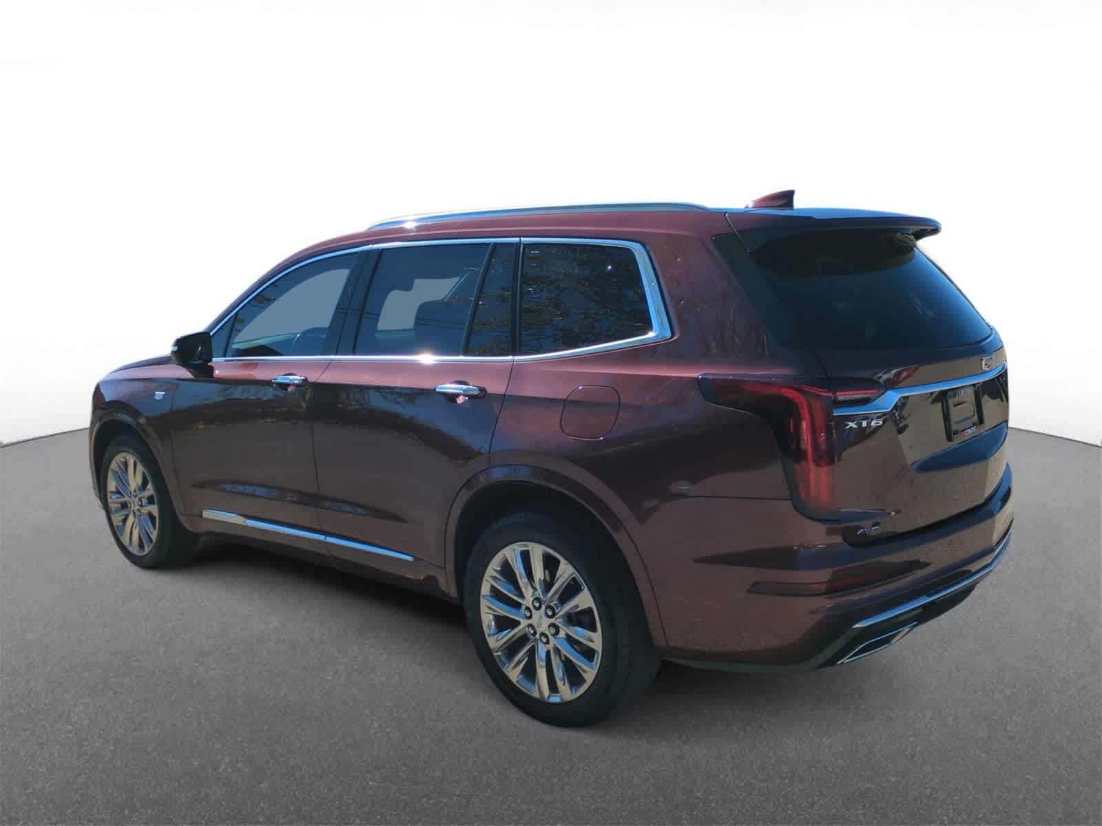 Thumbnail: 2022 Cadillac XT6 - 6