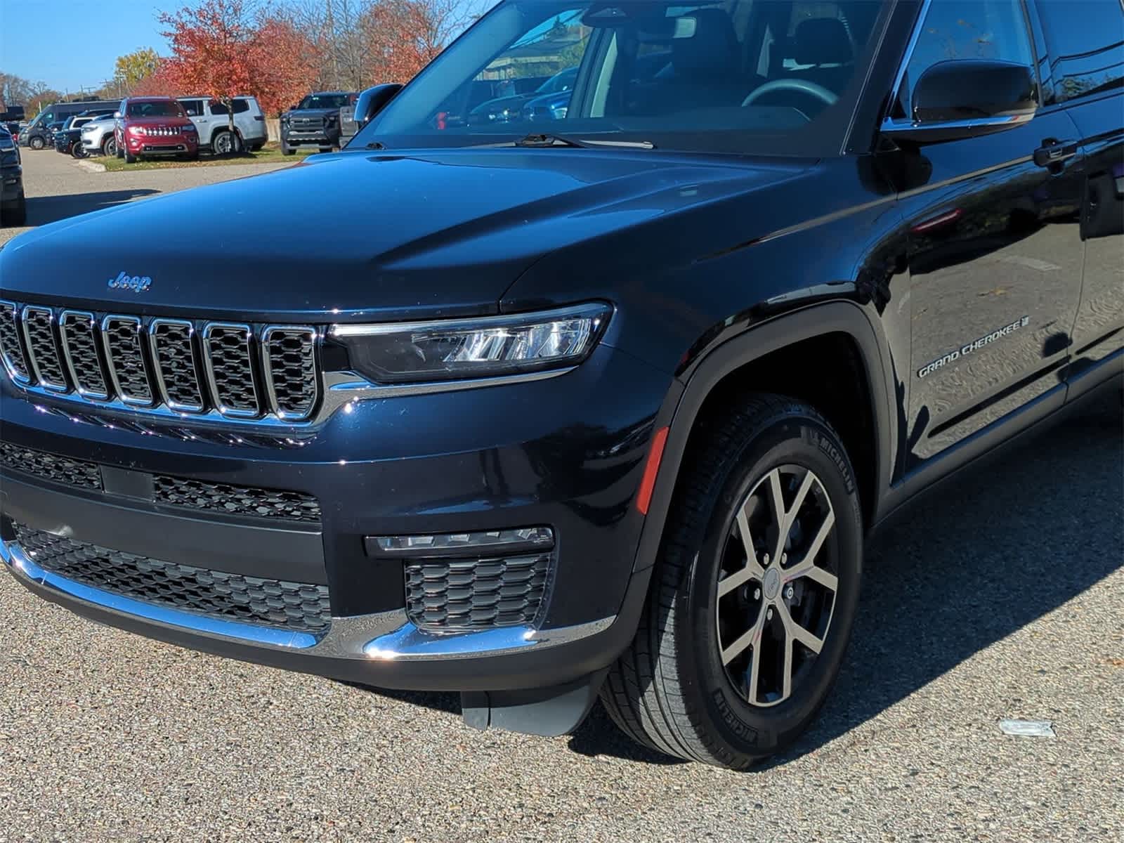 Thumbnail: 2023 Jeep Grand Cherokee L - 11