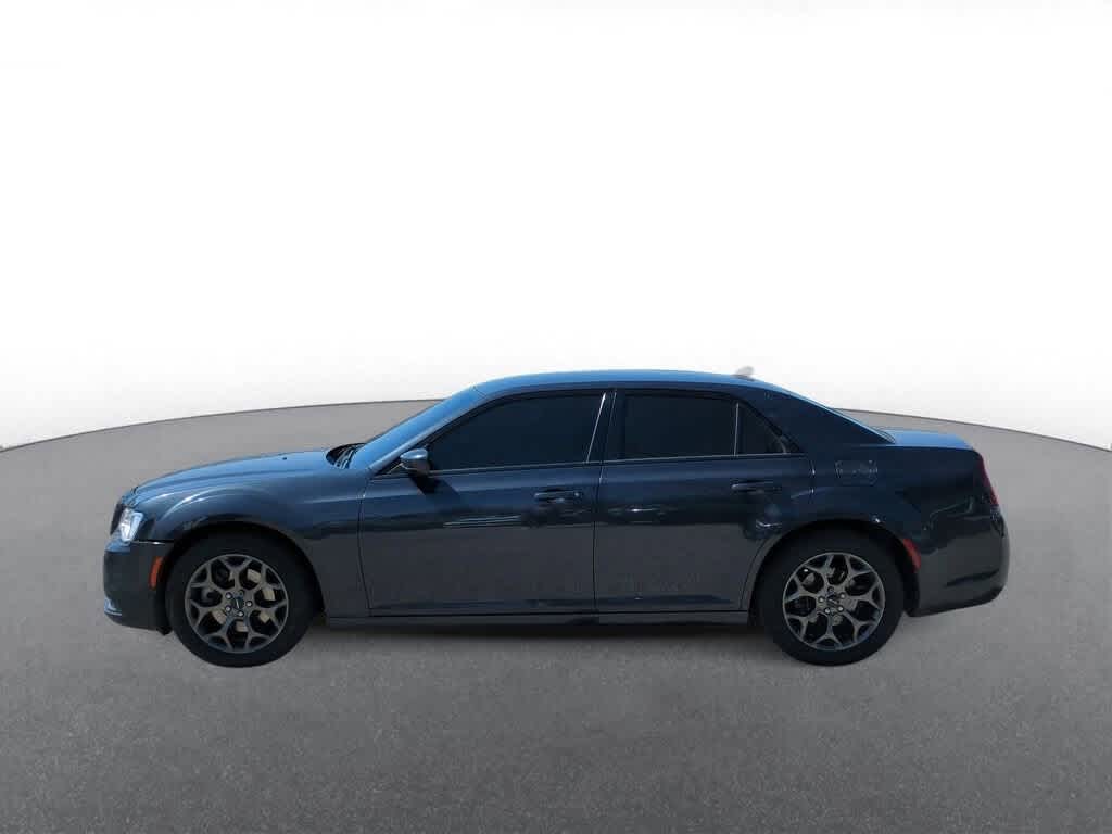 Thumbnail: 2015 Chrysler 300 - 5