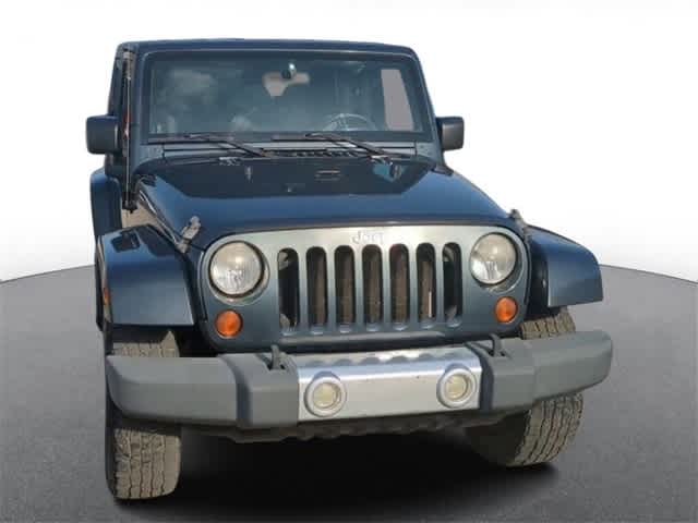 2008 Jeep Wrangler Sahara 3