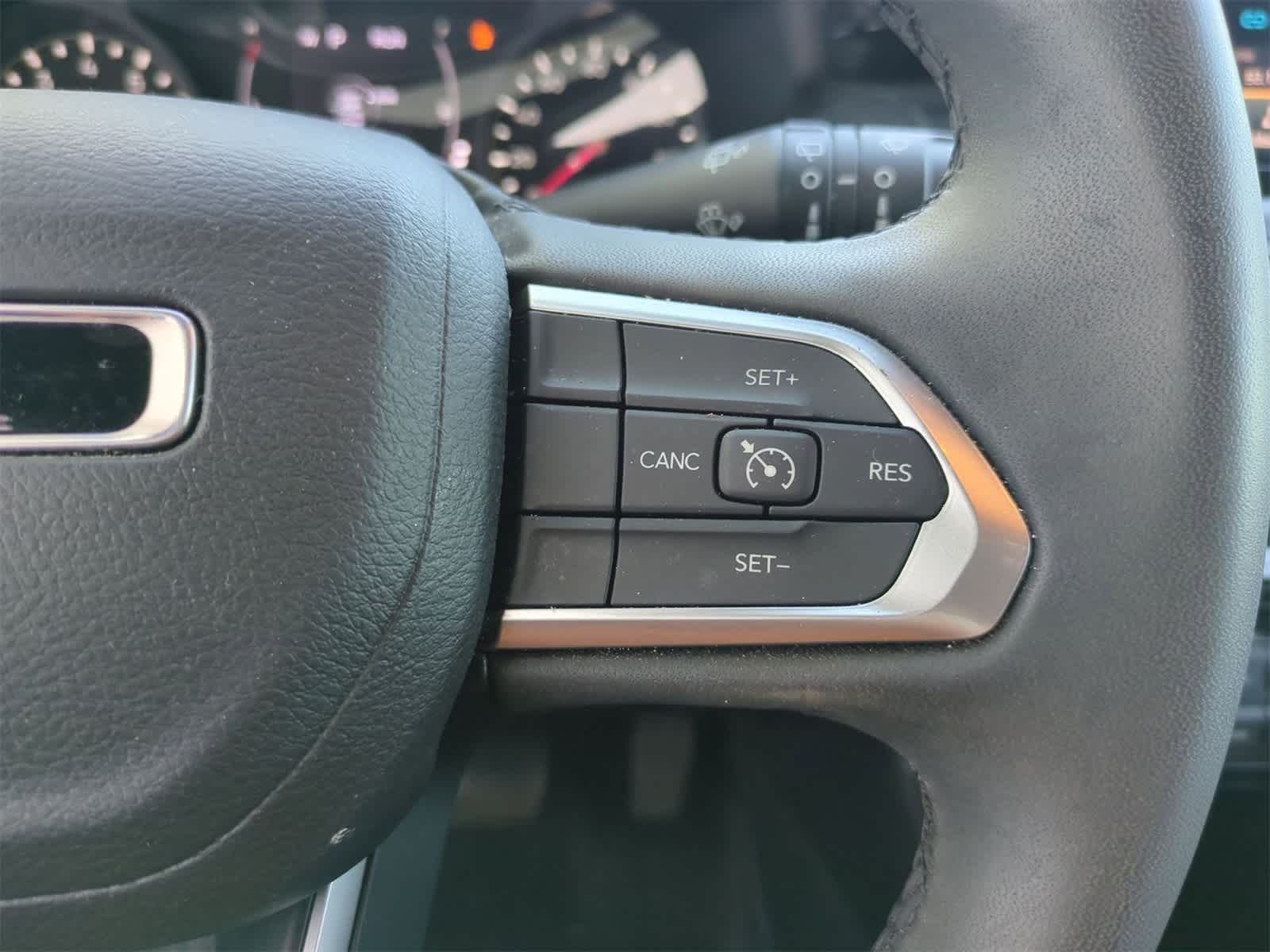 Thumbnail: 2022 Jeep Compass - 24