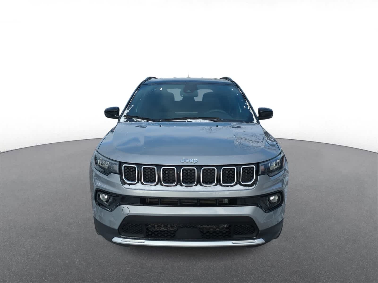 Thumbnail: 2023 Jeep Compass - 3