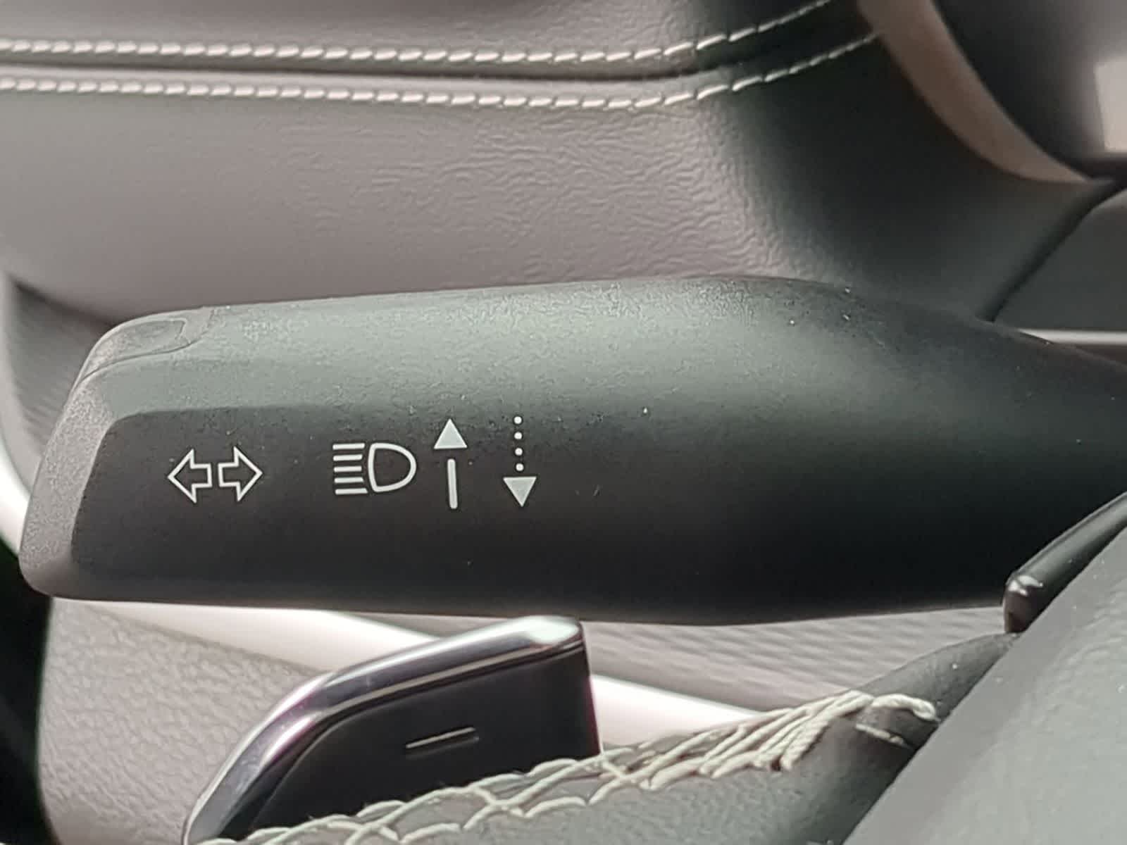 Thumbnail: 2023 Jeep Grand Cherokee - 26