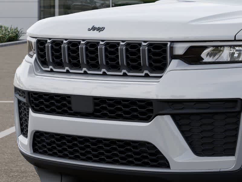 Thumbnail: 2026 Jeep Grand Cherokee - 11