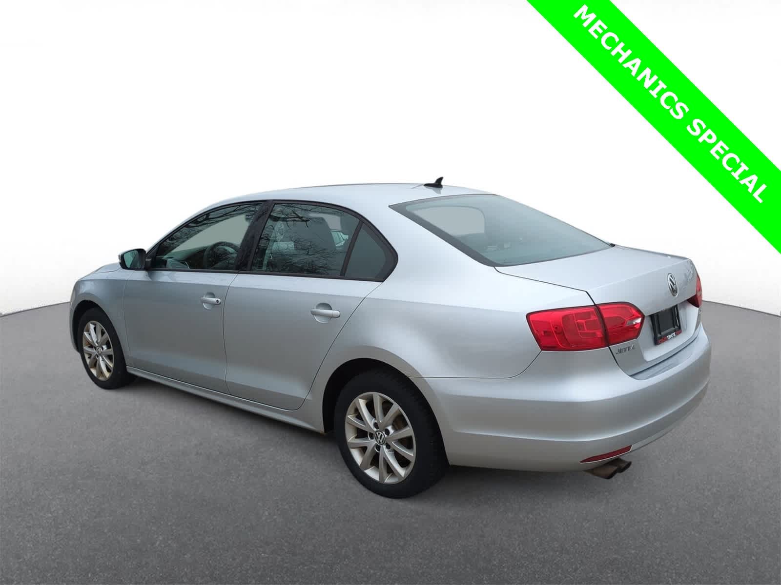 Thumbnail: 2011 Volkswagen Jetta - 6