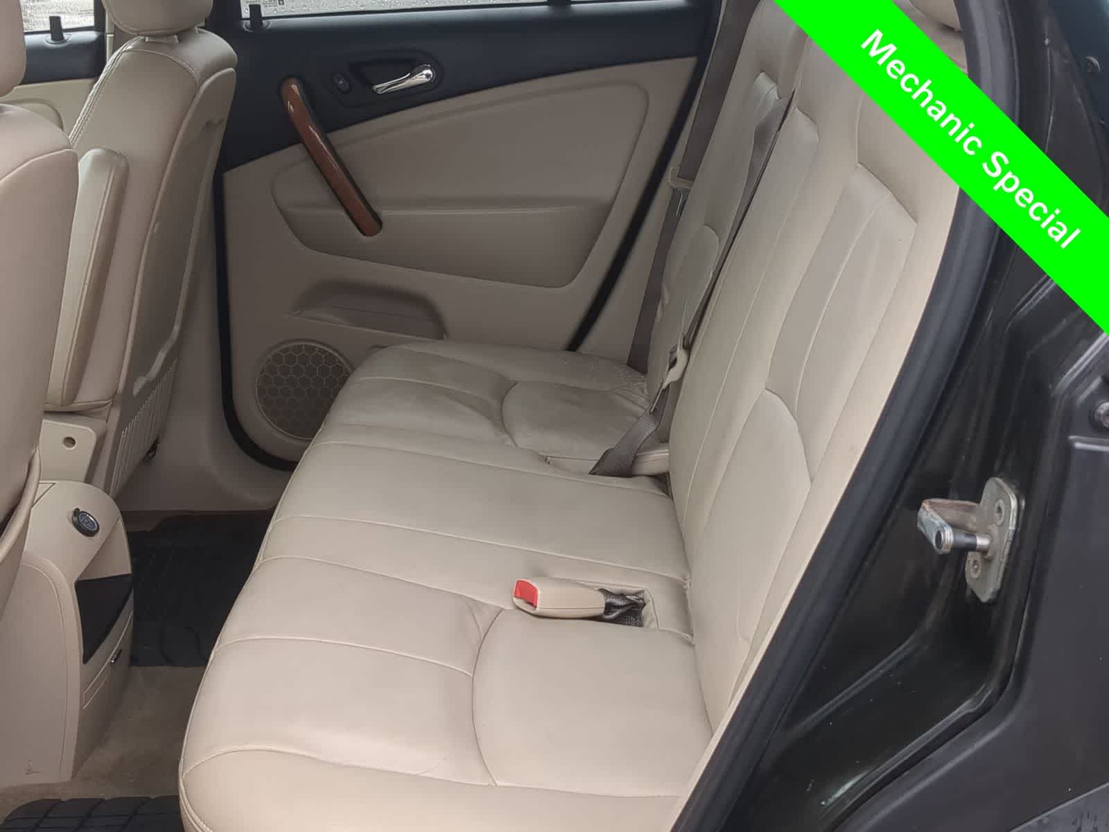 Thumbnail: 2007 Saturn VUE - 19