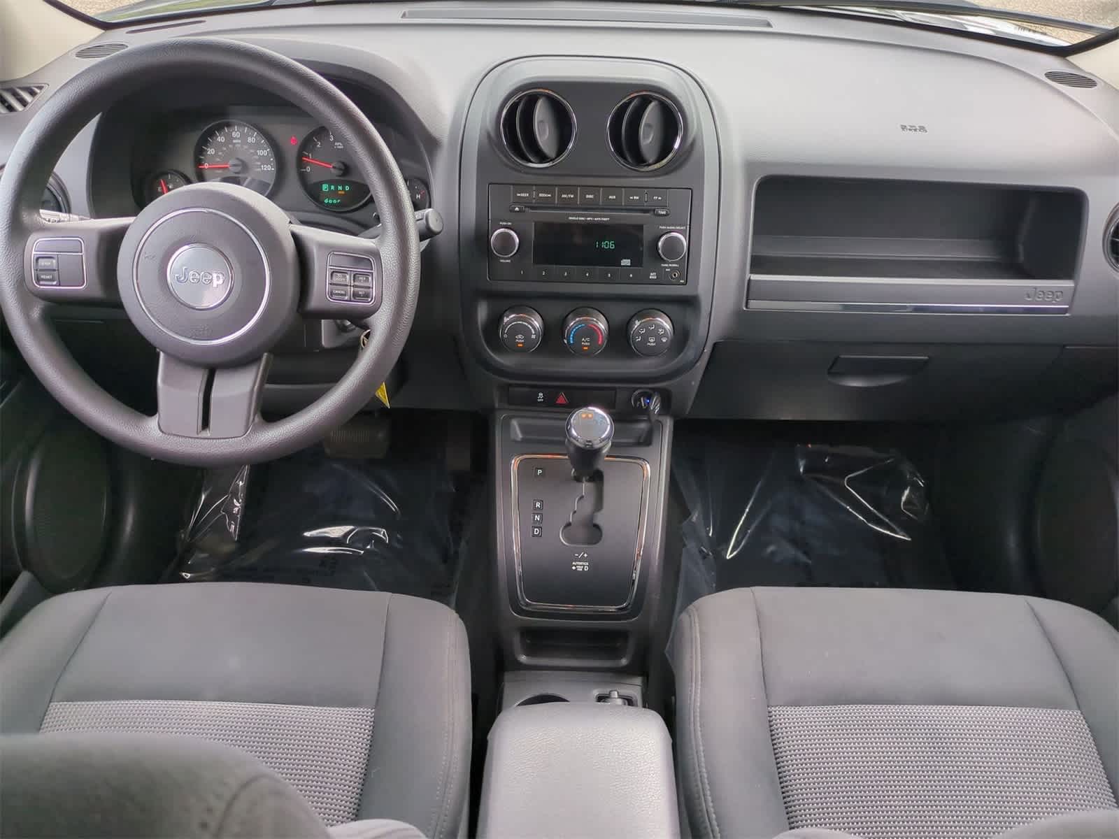 Thumbnail: 2012 Jeep Patriot - 14