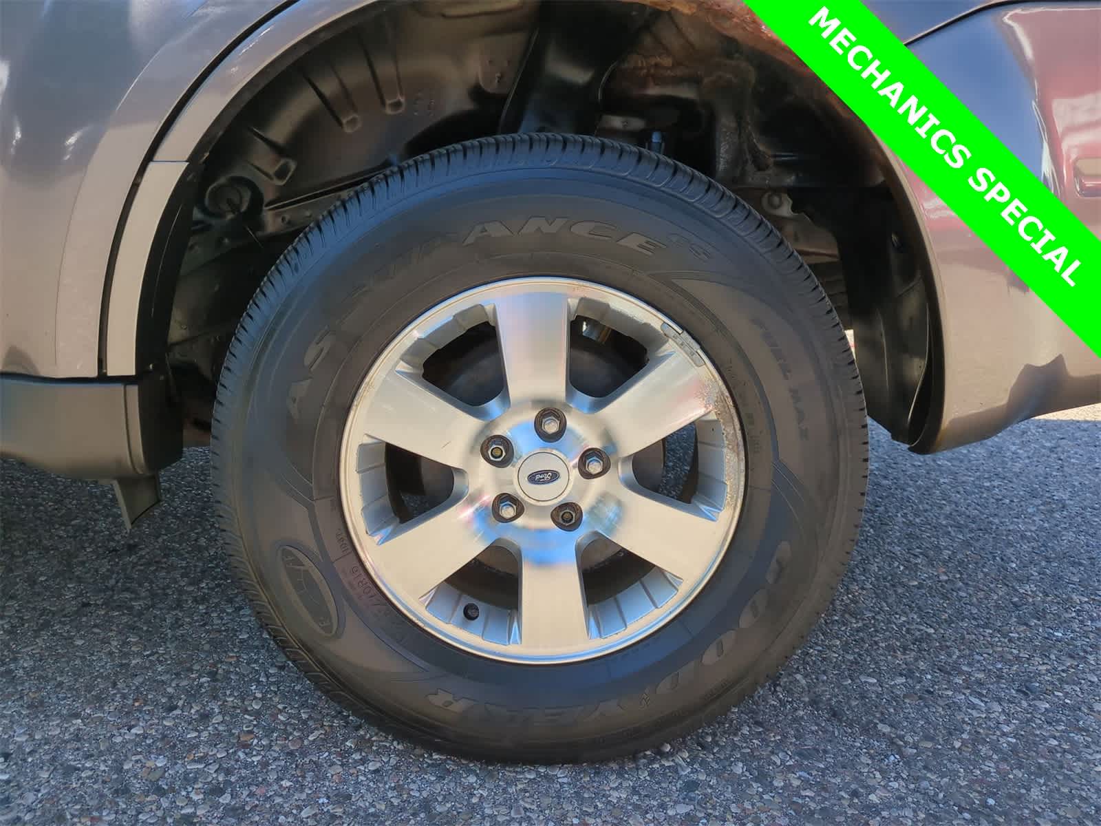 Thumbnail: 2012 Ford Escape - 14