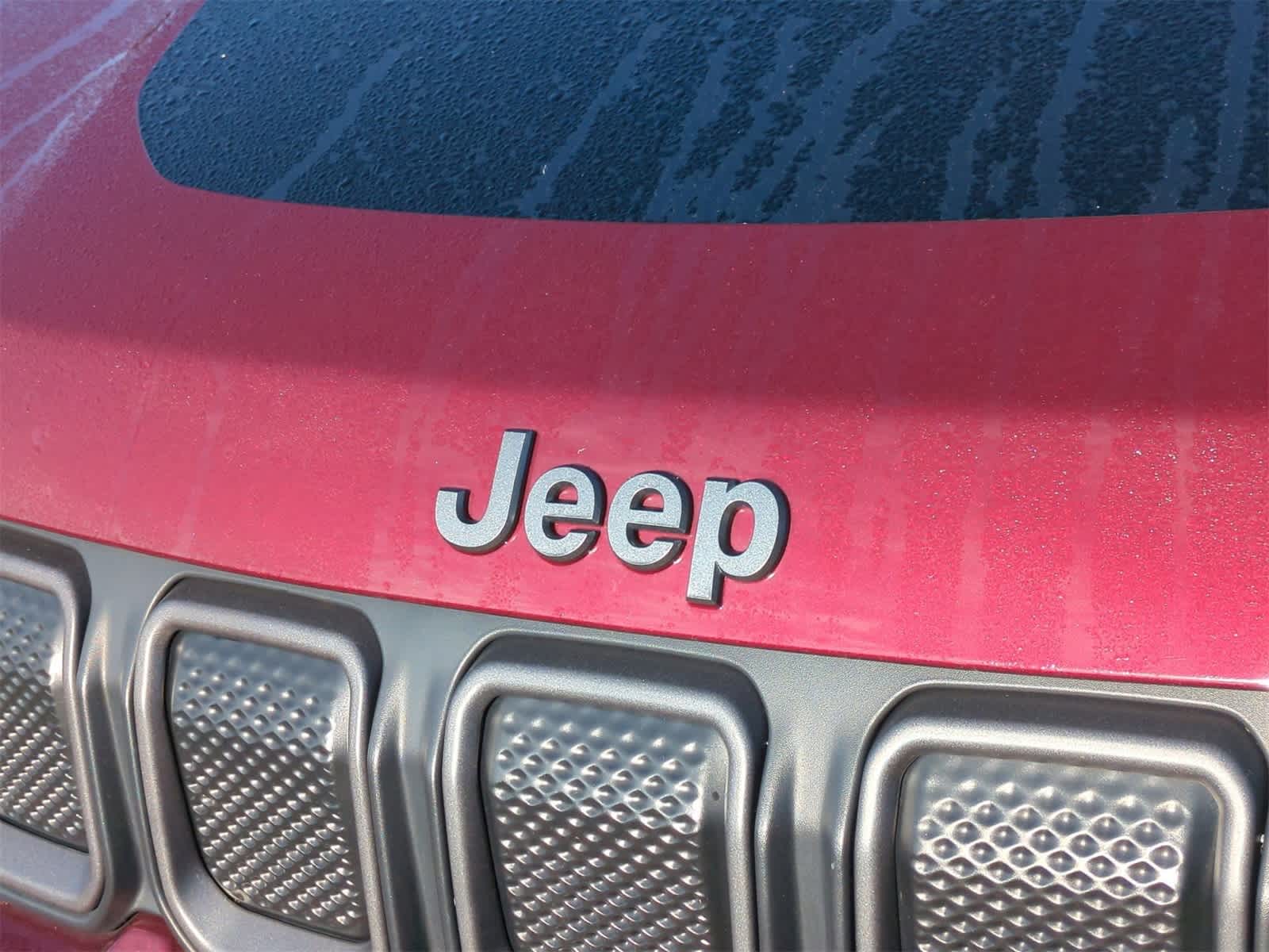 Thumbnail: 2022 Jeep Compass - 12