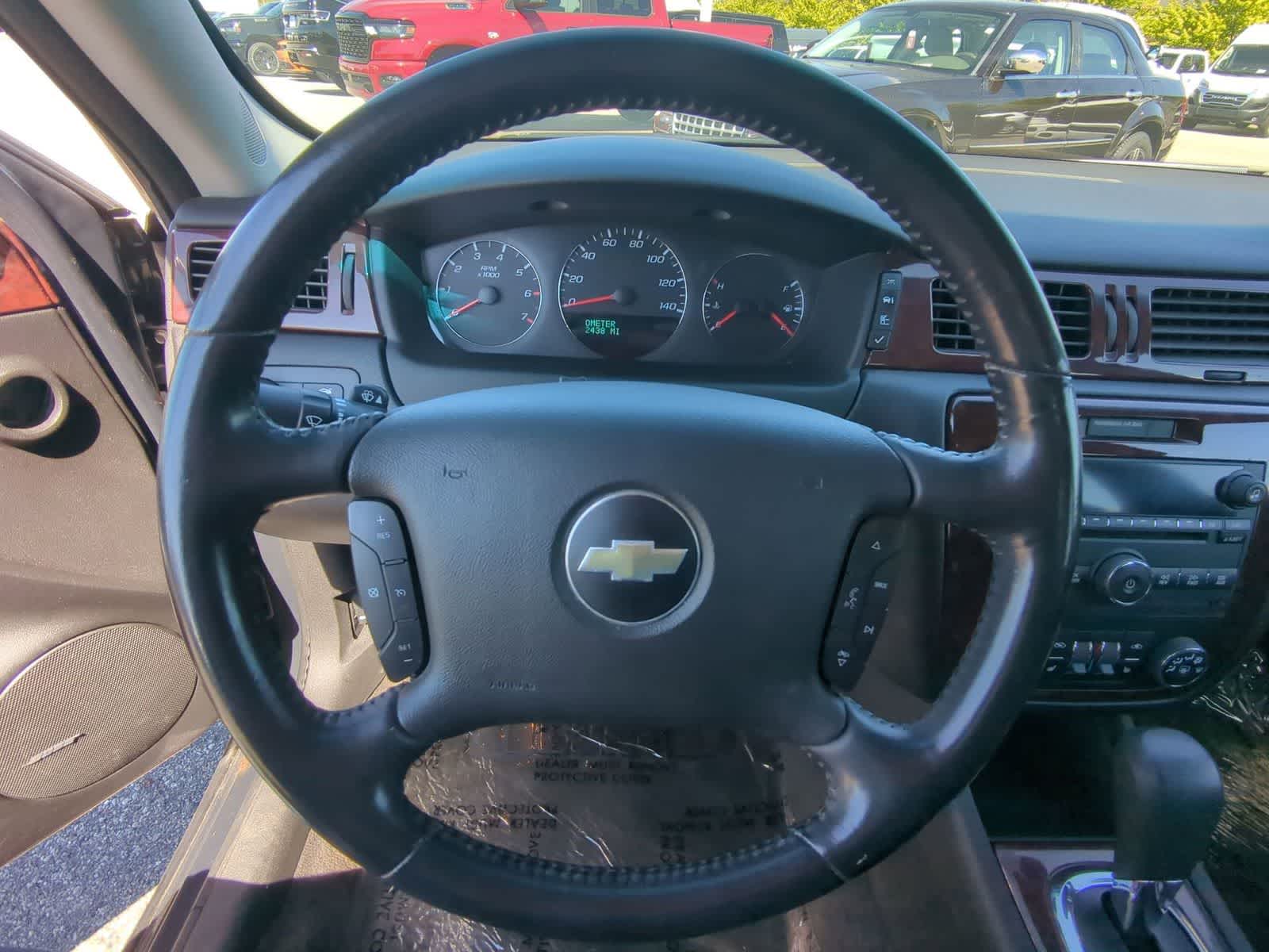 Thumbnail: 2009 Chevrolet Impala - 22