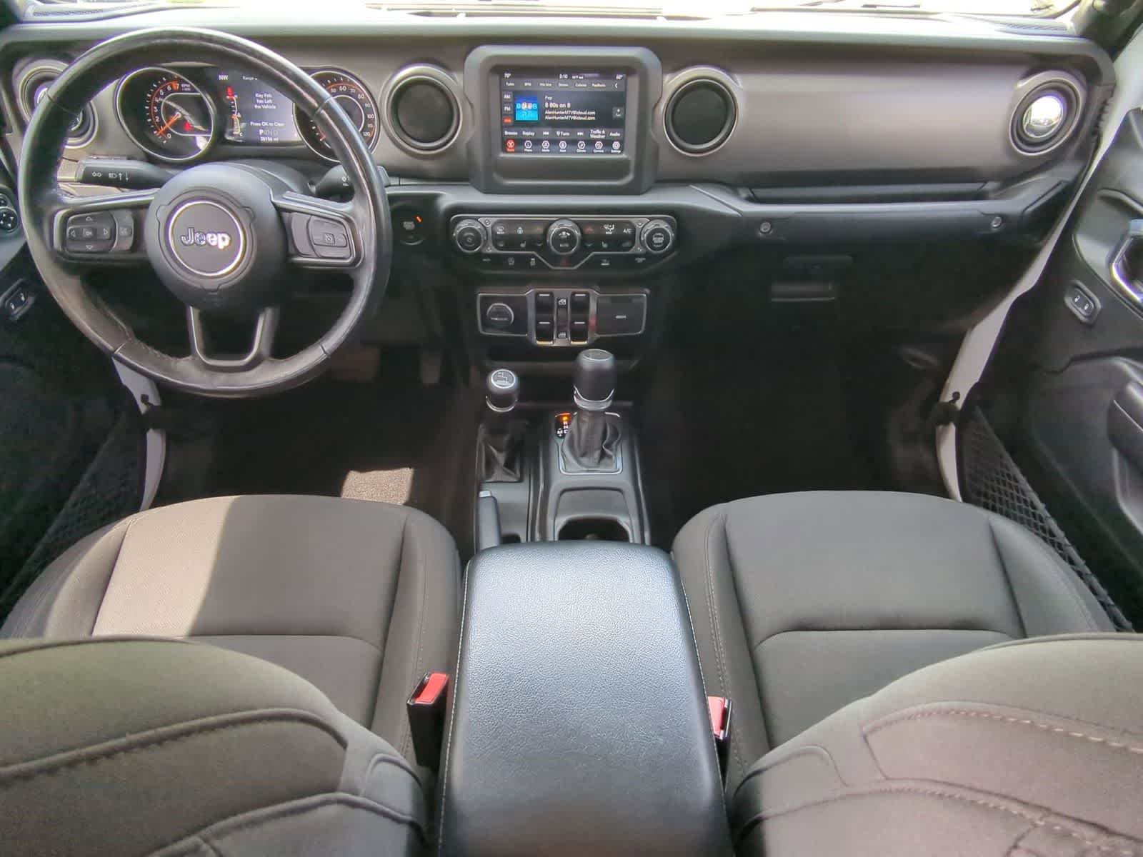 Thumbnail: 2021 Jeep Gladiator - 15