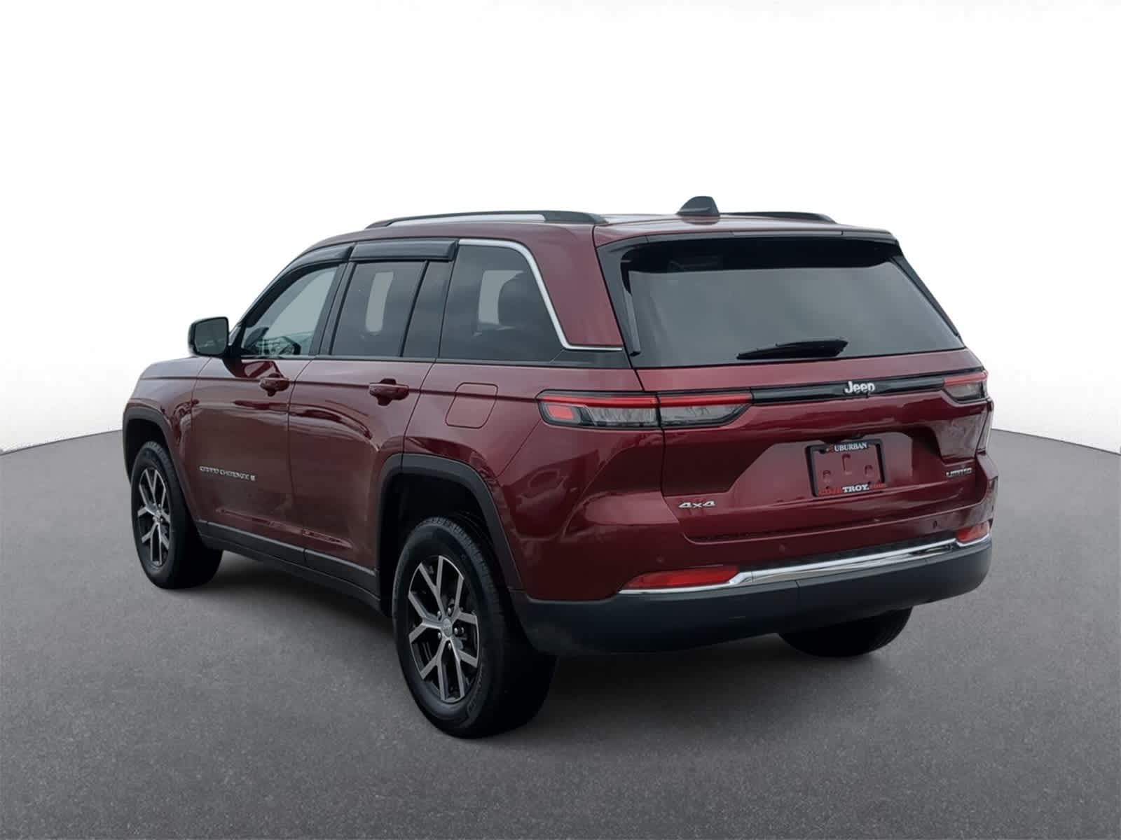 Thumbnail: 2023 Jeep Grand Cherokee - 6