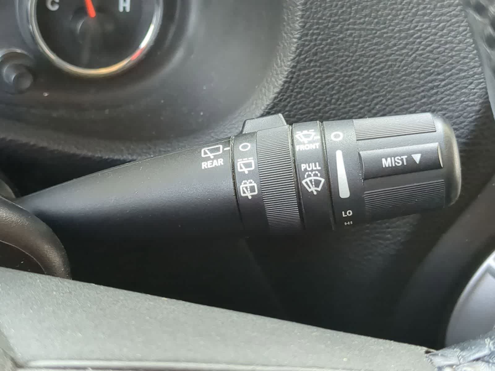 Thumbnail: 2013 Jeep Wrangler - 23