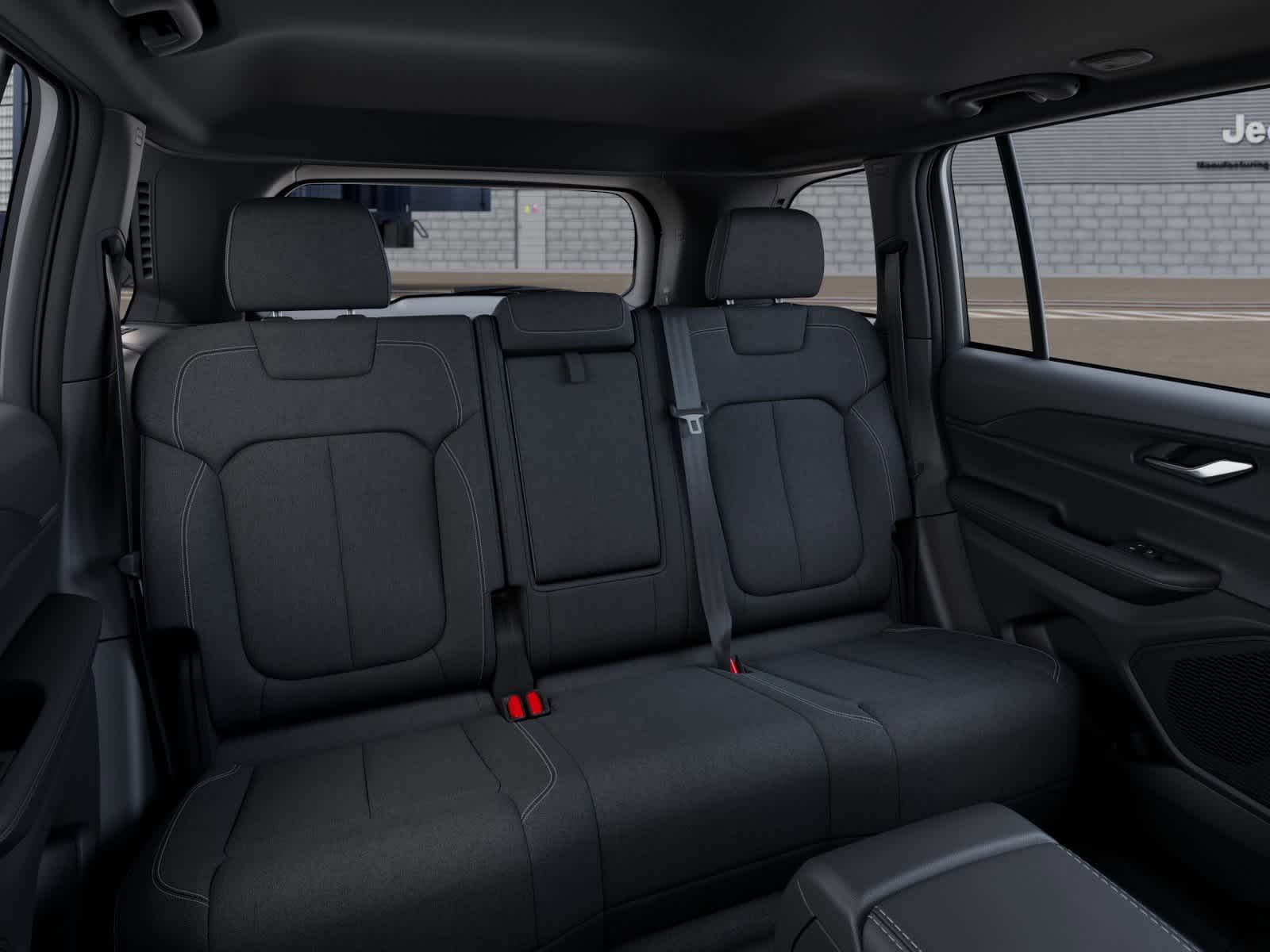 Thumbnail: 2025 Jeep Grand Cherokee - 15