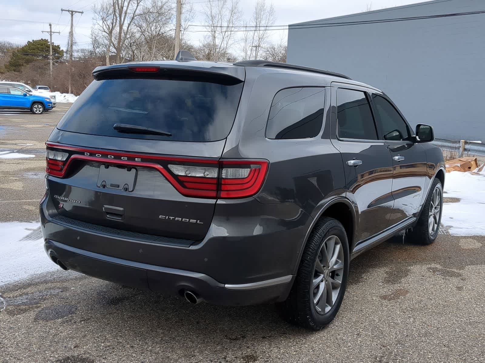 Thumbnail: 2020 Dodge Durango - 14