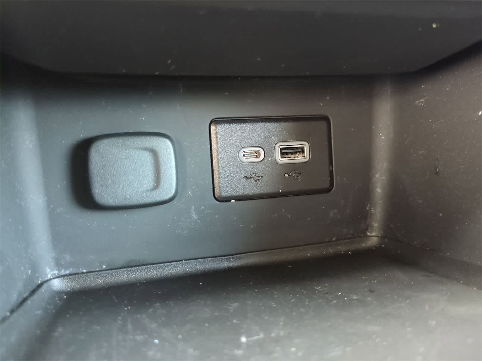 Thumbnail: 2023 GMC Acadia - 30