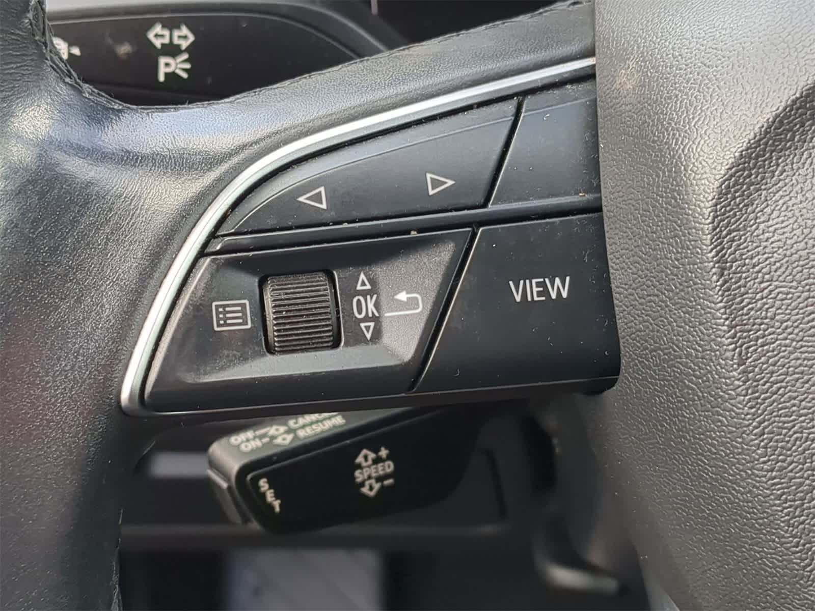 Thumbnail: 2022 Audi Q3 - 30