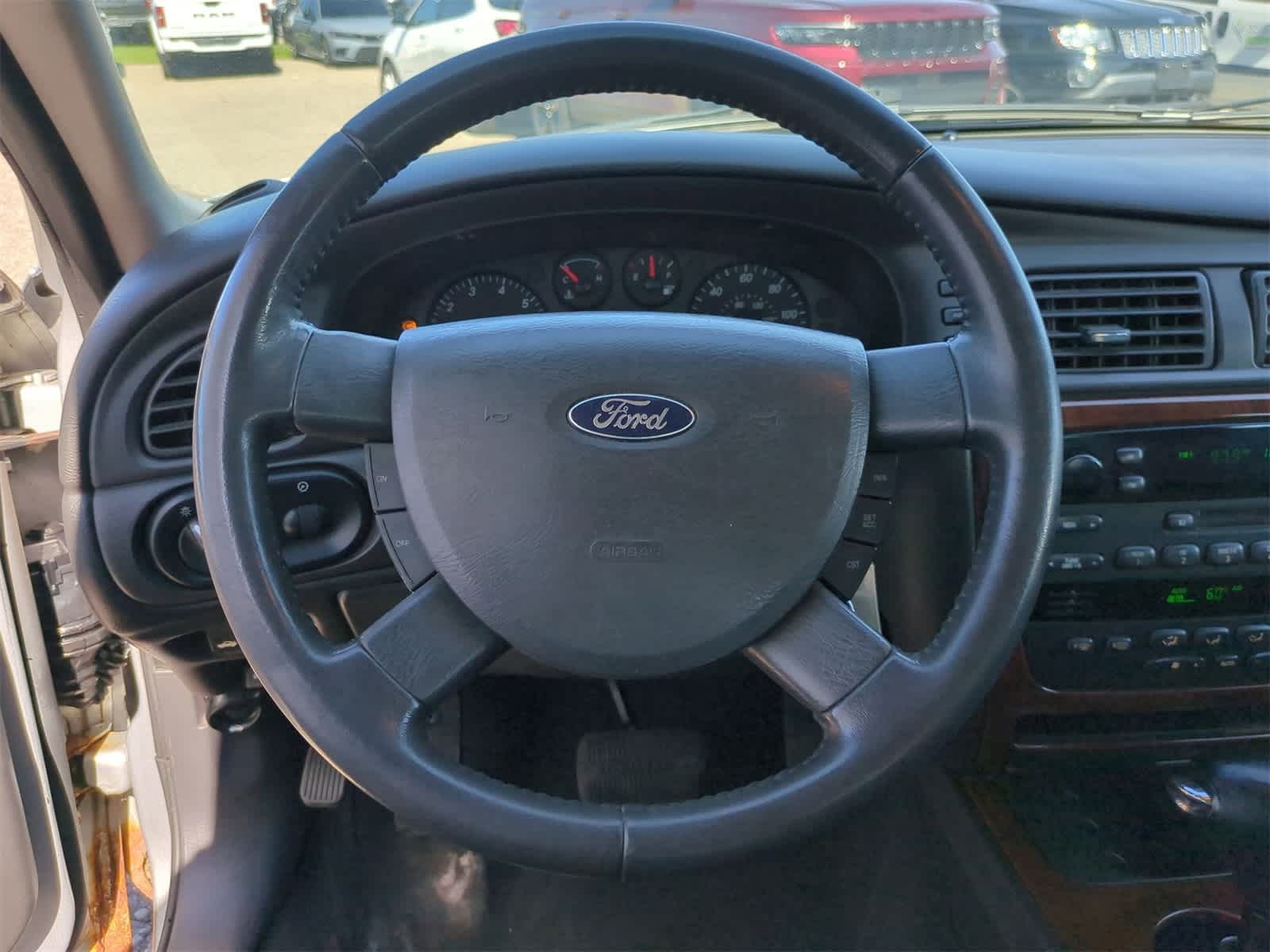 Thumbnail: 2004 Ford Taurus - 21