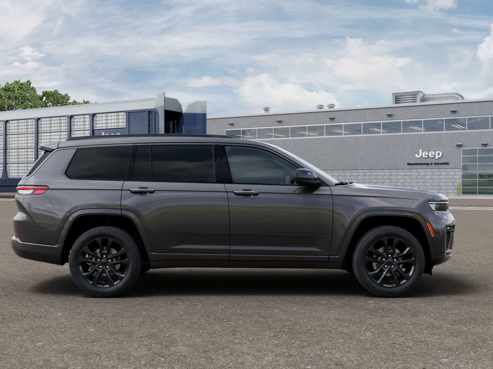 Thumbnail: 2026 Jeep Grand Cherokee L - 21