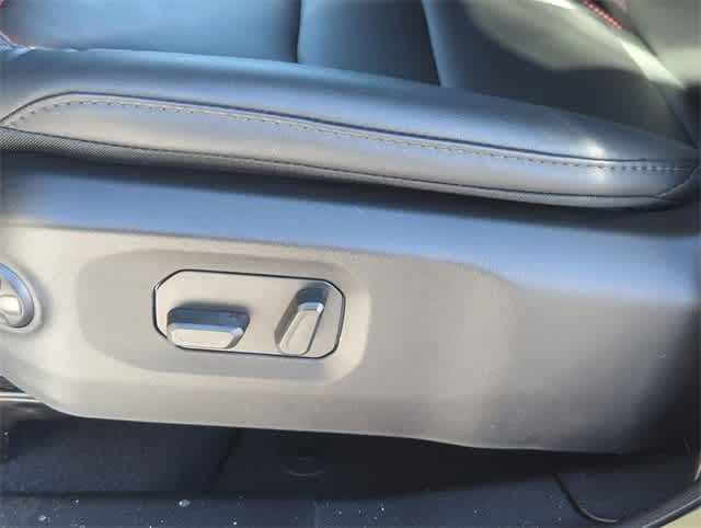 Thumbnail: 2026 Jeep Wrangler - 15