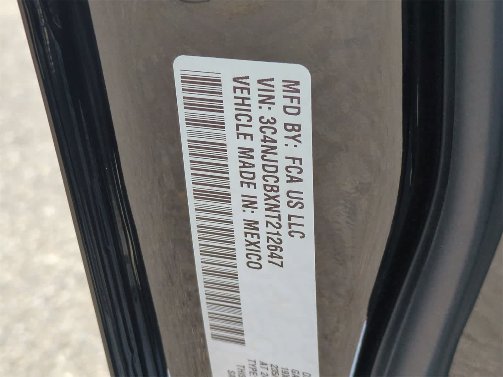 Thumbnail: 2022 Jeep Compass - 37