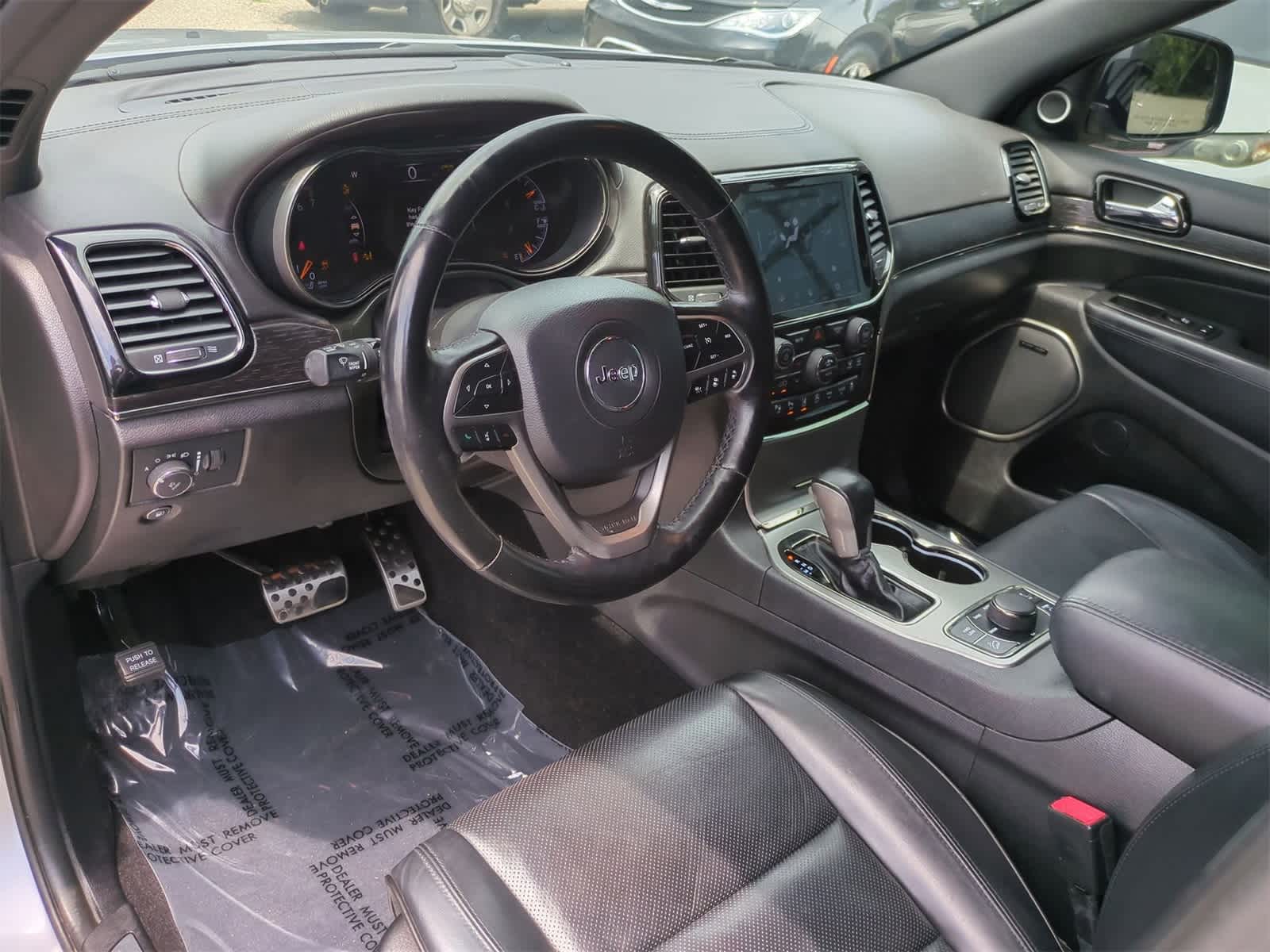 Thumbnail: 2021 Jeep Grand Cherokee - 10