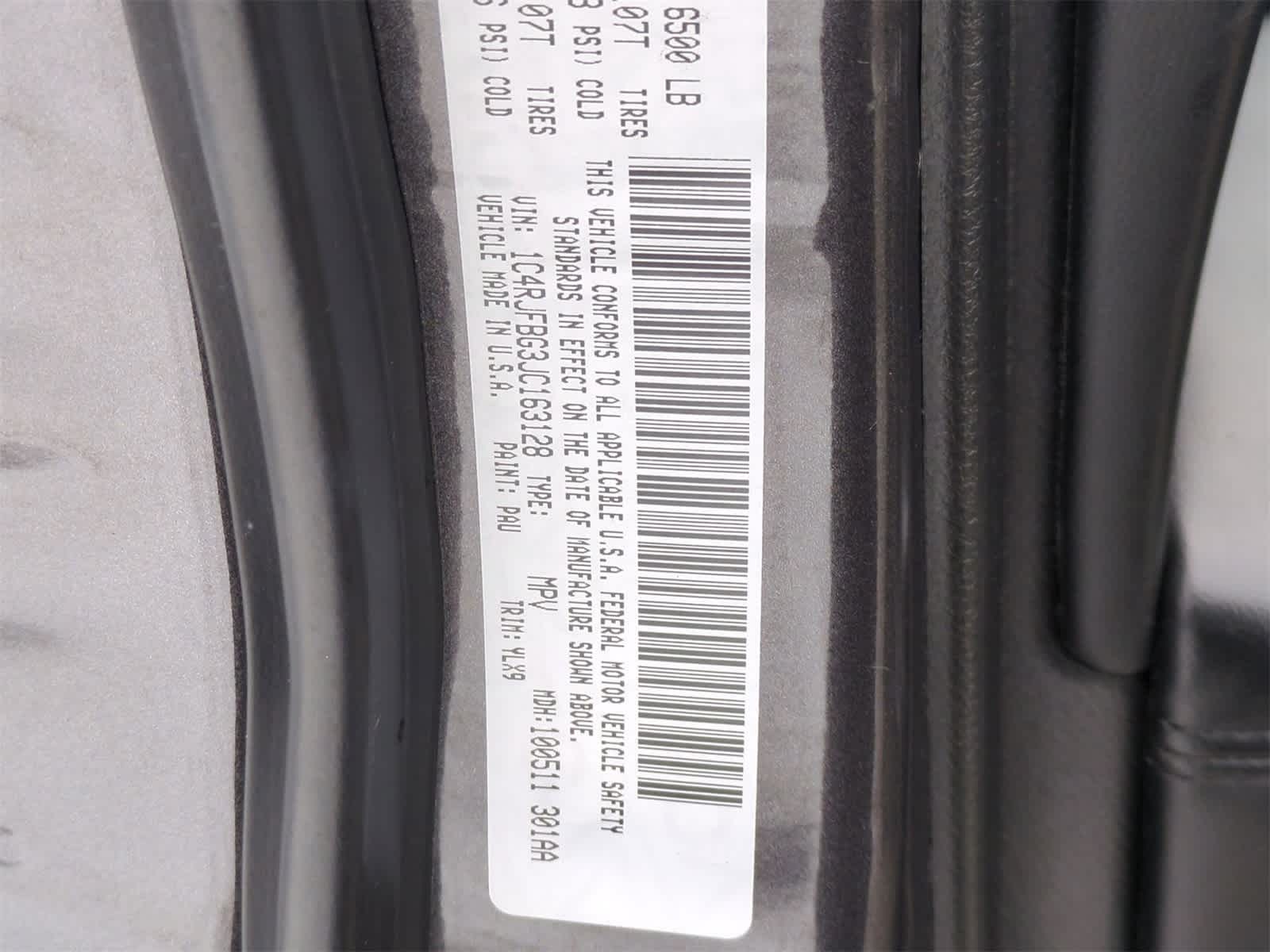 Thumbnail: 2018 Jeep Grand Cherokee - 35