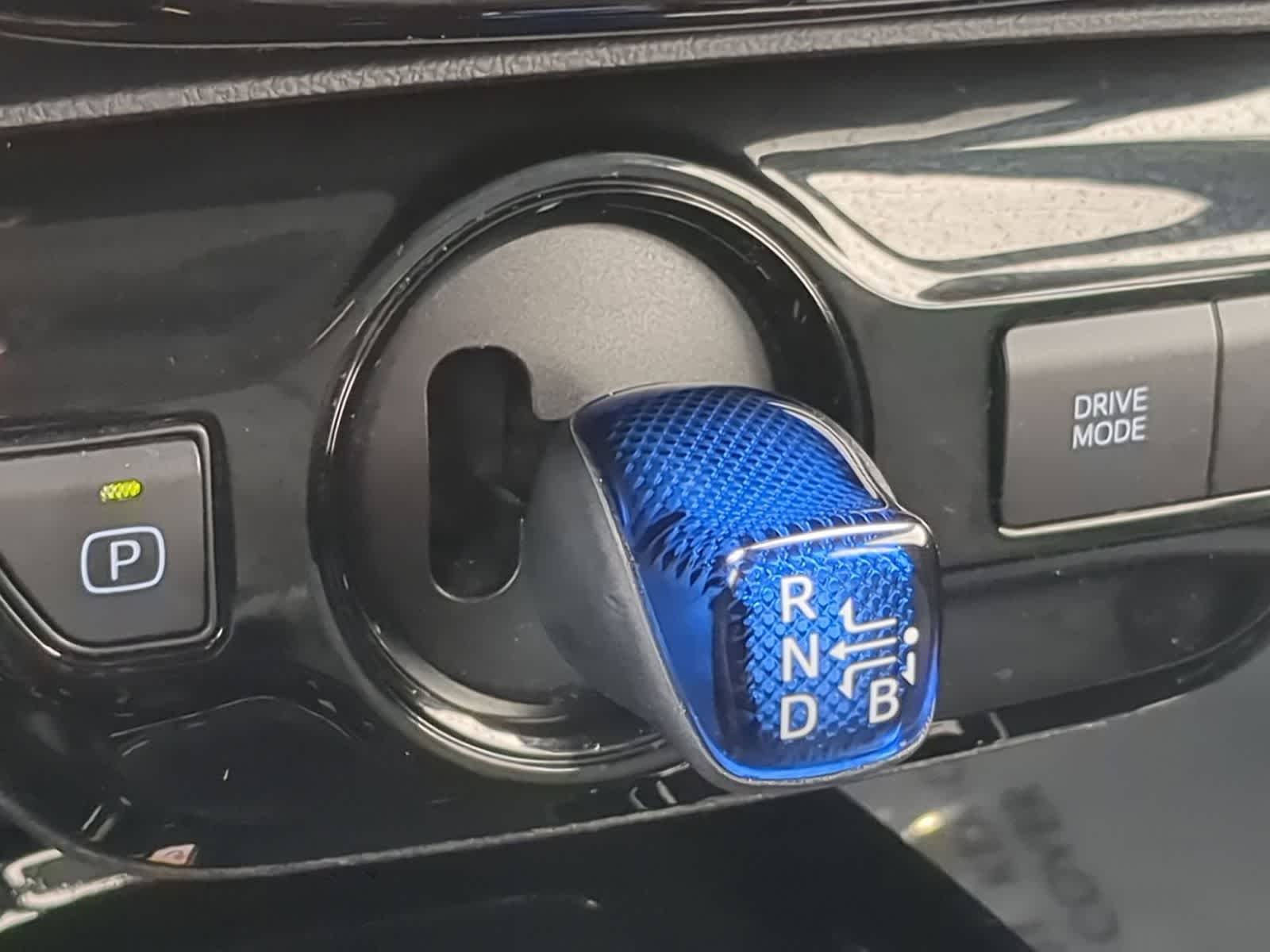 Thumbnail: 2022 Toyota Prius - 29