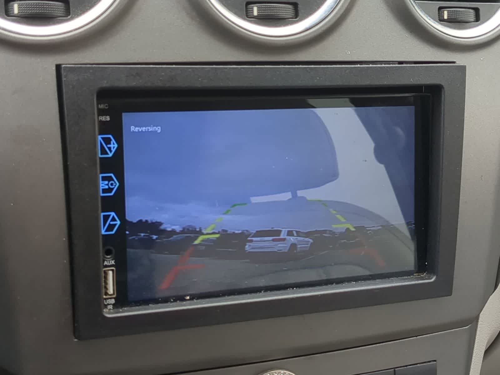 Thumbnail: 2008 Saturn VUE - 28