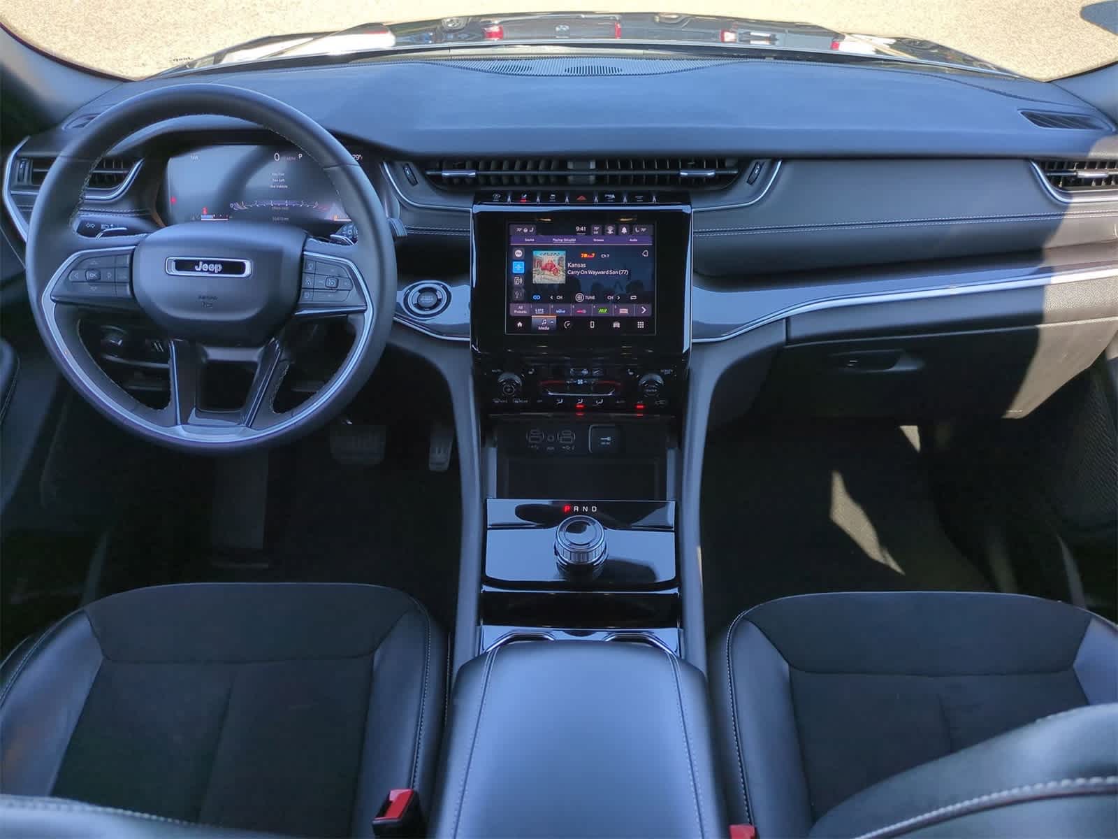 Thumbnail: 2023 Jeep Grand Cherokee L - 15
