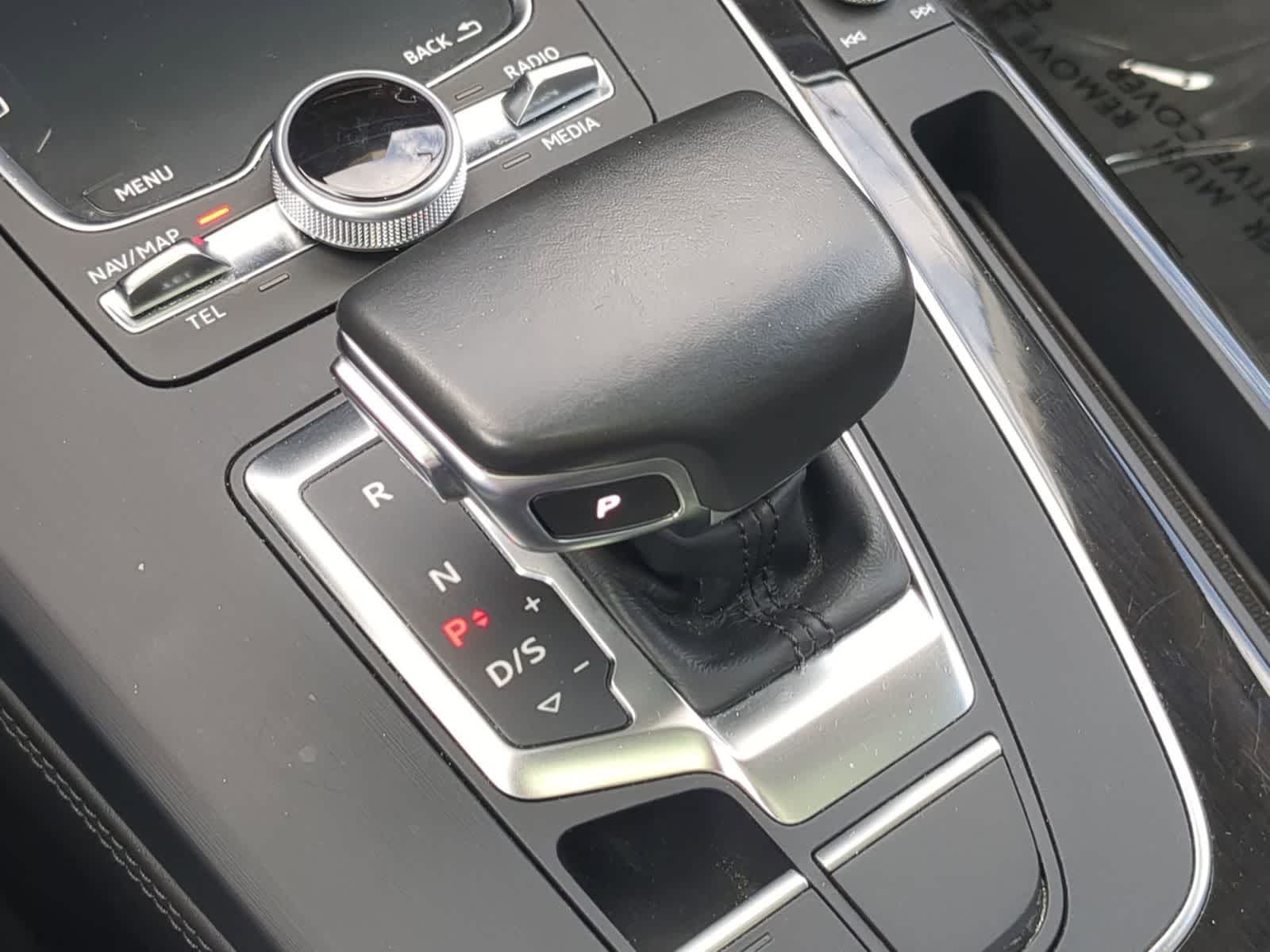 Thumbnail: 2018 Audi Q5 - 31
