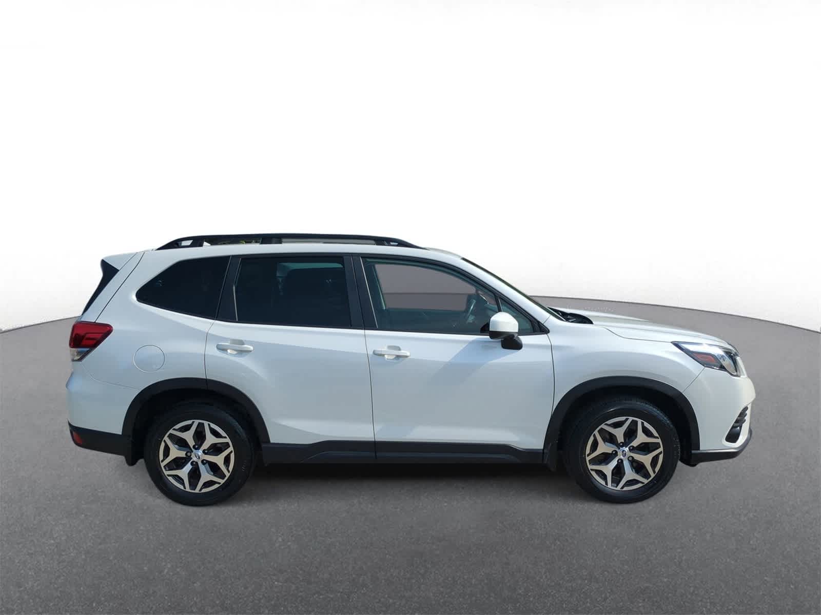 Thumbnail: 2023 Subaru Forester - 9