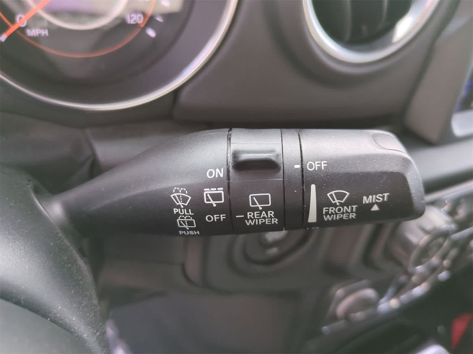 Thumbnail: 2019 Jeep Wrangler - 24