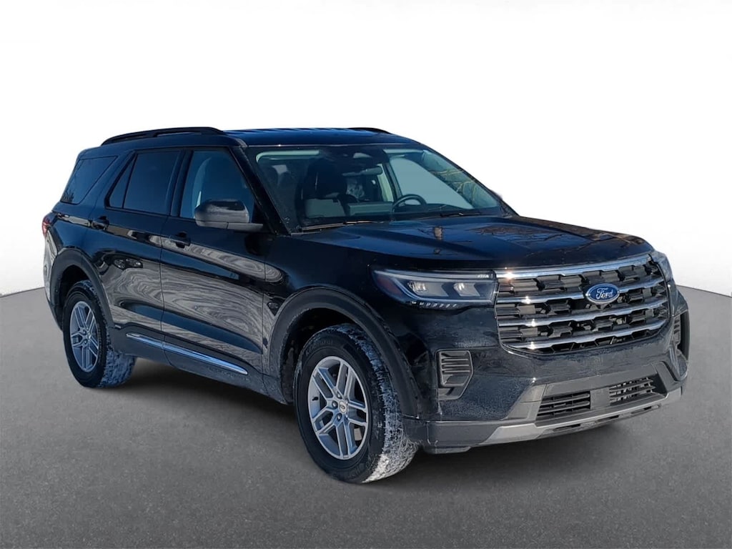 Used 2025 Ford Explorer Active SUV