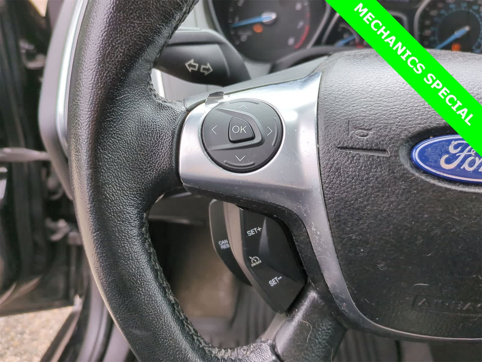 Thumbnail: 2012 Ford Focus - 21