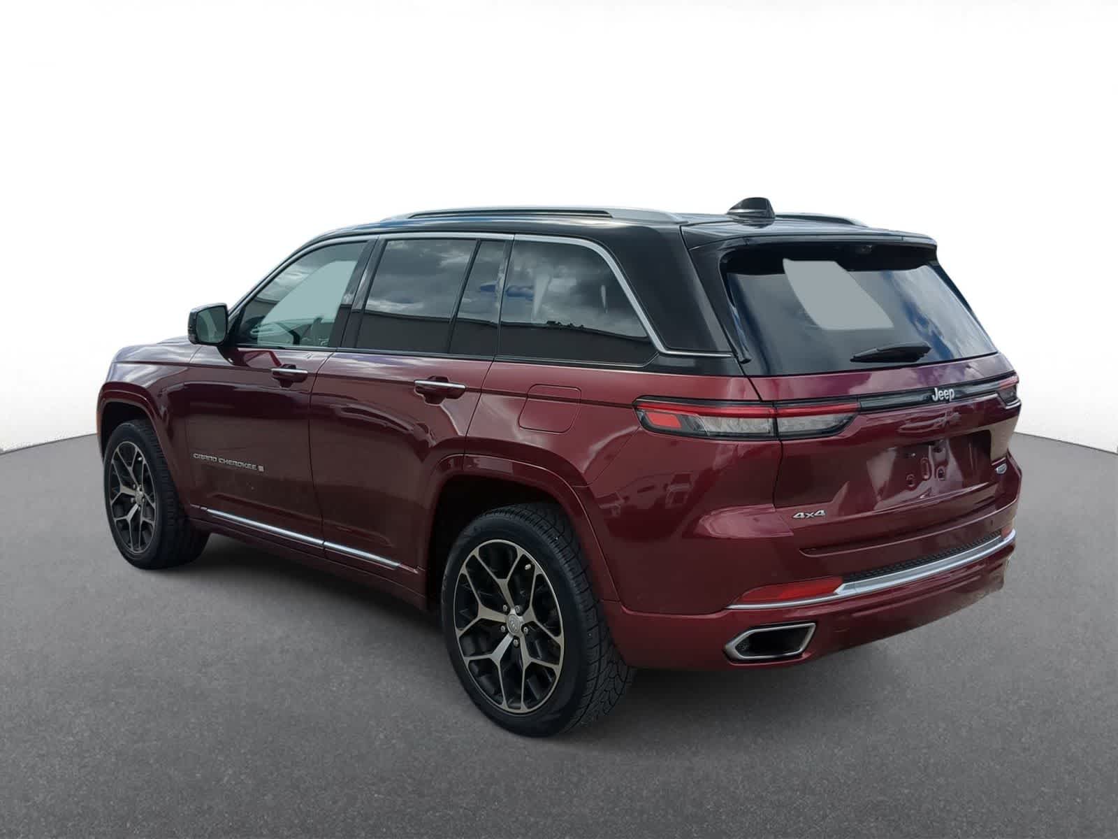 Thumbnail: 2022 Jeep Grand Cherokee - 6