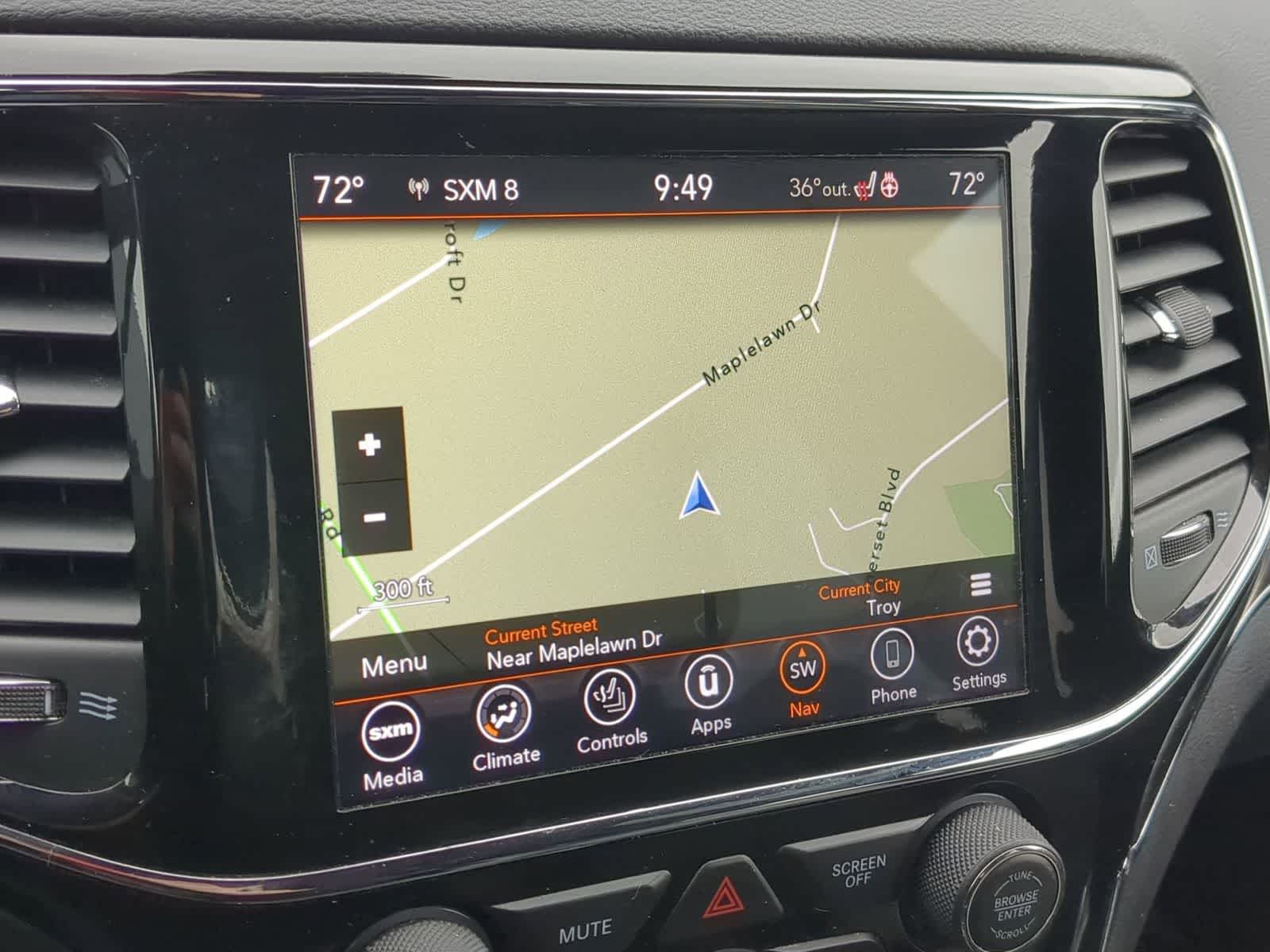 Thumbnail: 2021 Jeep Grand Cherokee - 27