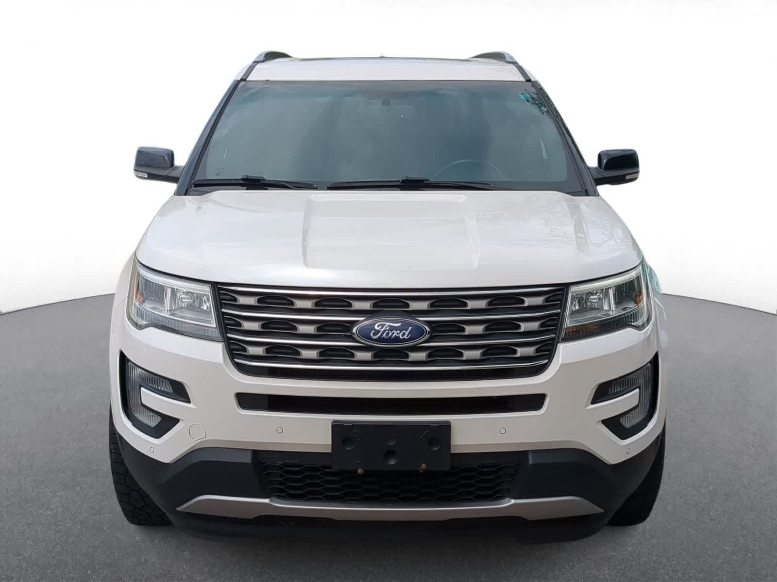Thumbnail: 2017 Ford Explorer - 3