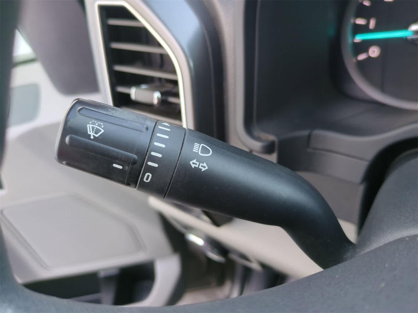 Thumbnail: 2022 Ford Econoline - 25