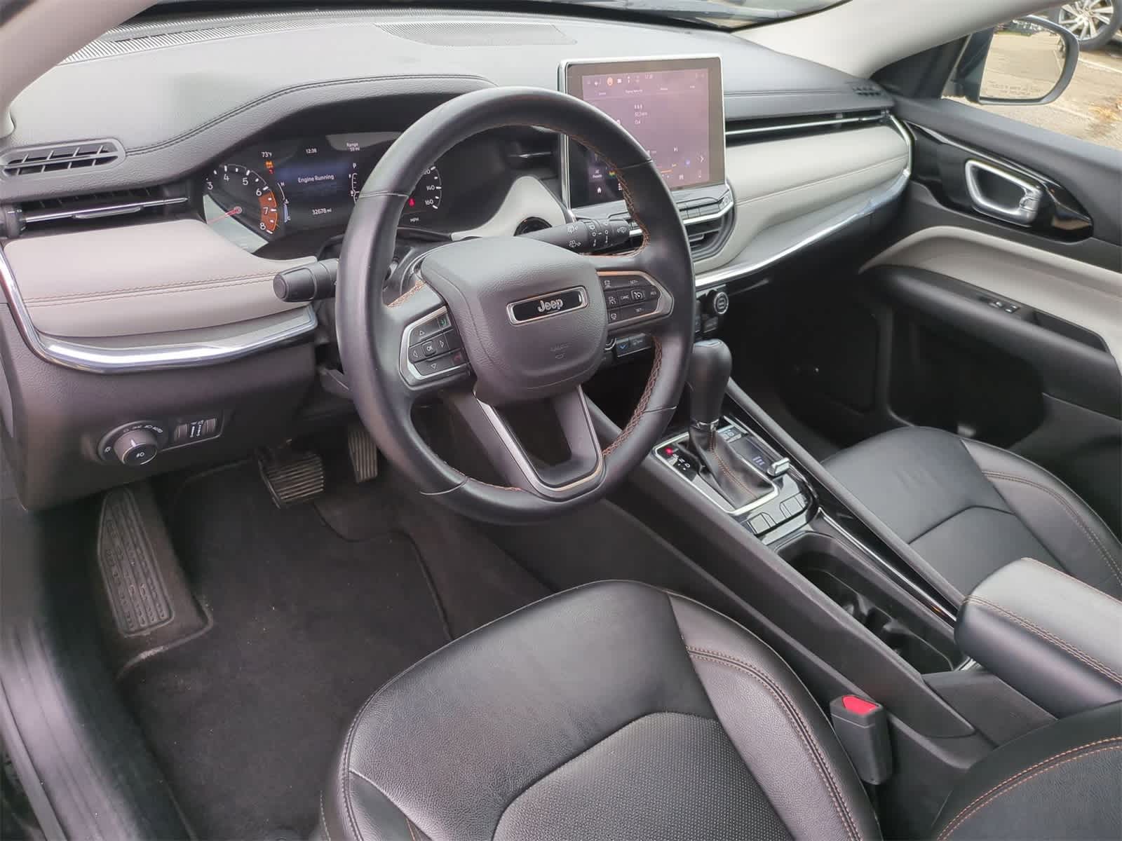 Thumbnail: 2022 Jeep Compass - 10
