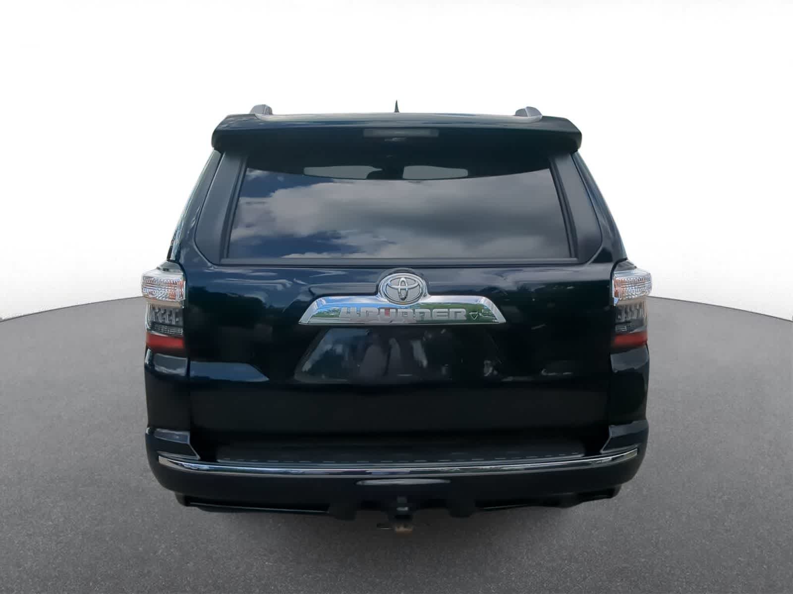 Thumbnail: 2023 Toyota 4Runner - 7